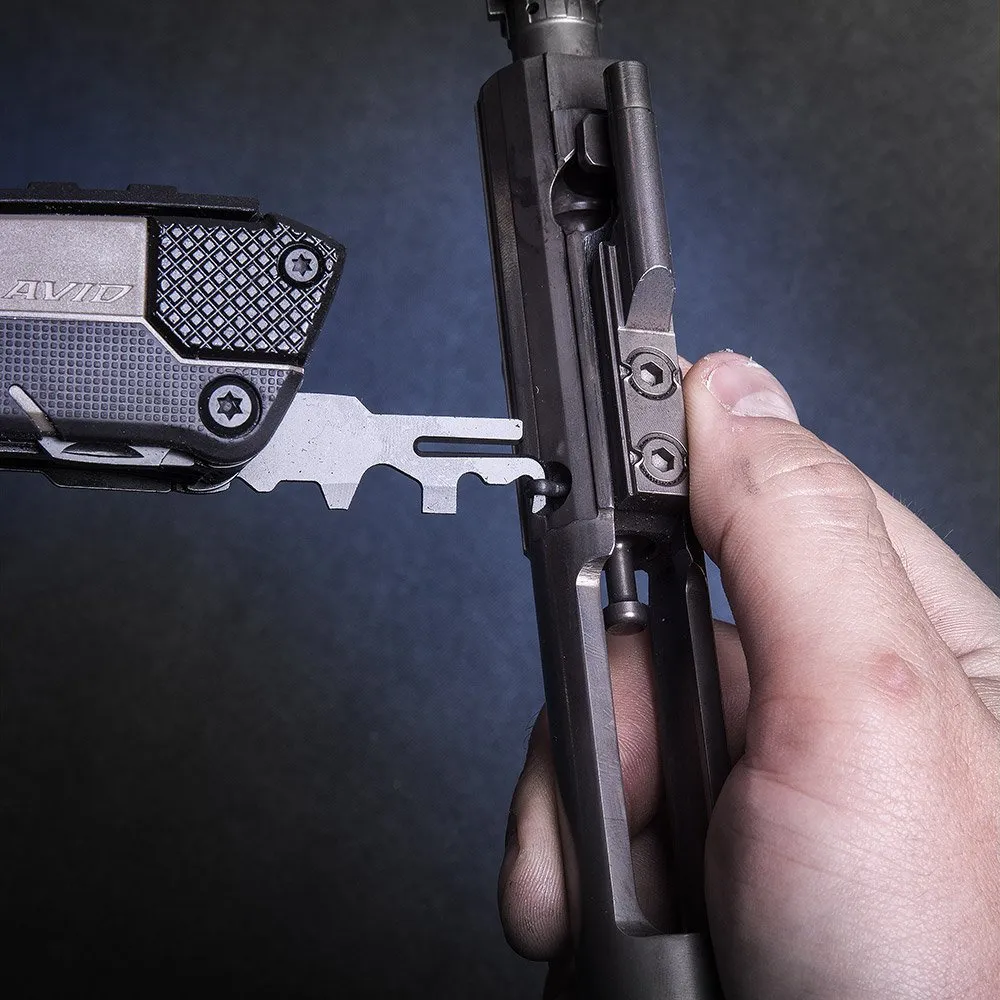 wol_pl_Real-Avid-Gun-Maintenance-Multitool-Gun-Tool-Pro-AR-15-AVGTPROAR-28091_12.webp
