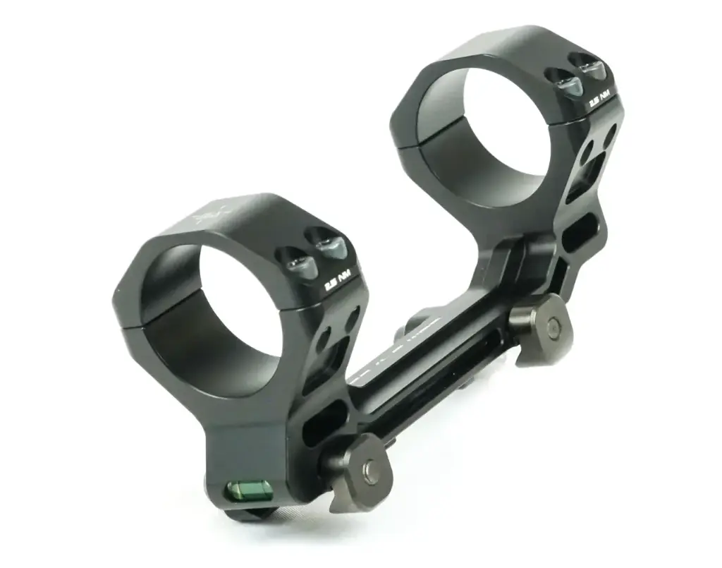 LCM 34 39 BLK.webp