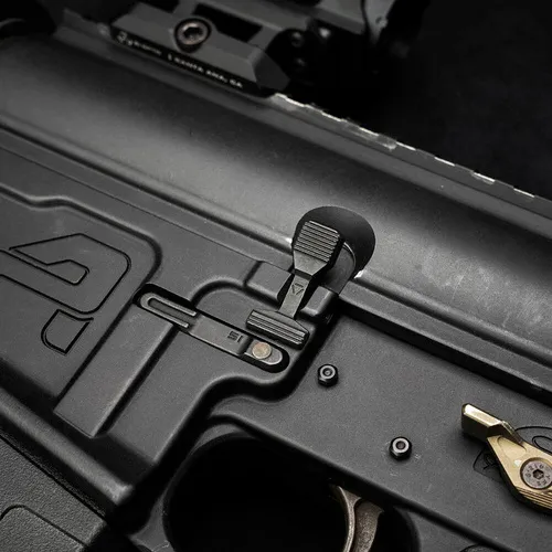 wol_pm_Strike-Industries-Enhanced-Bolt-Catch-for-AR10-SI-AR10-EBC-44320_5.webp