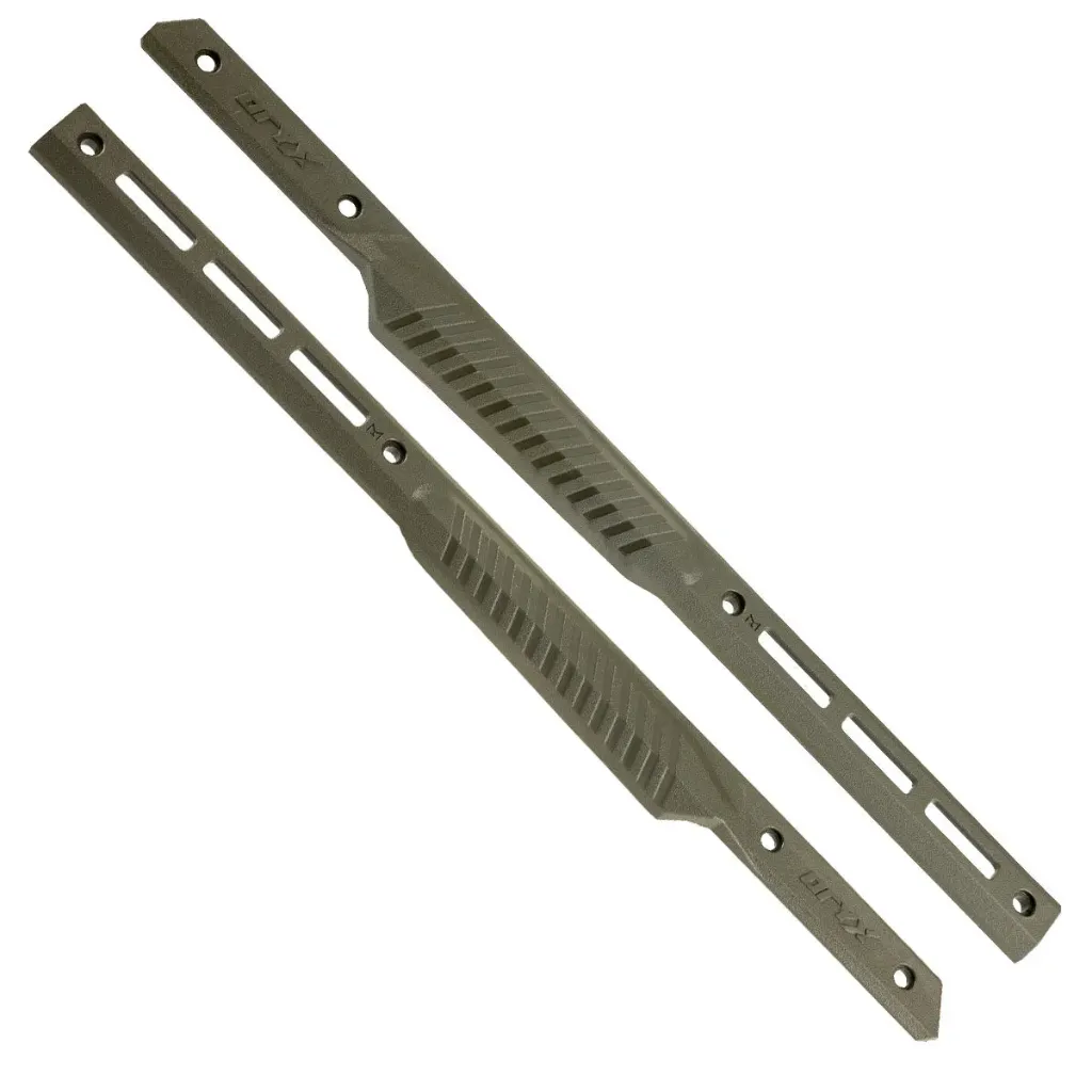 OryxSidePanels-M-LOK_02_0c6f6e76-9377-48da-807c-636f1cb88e11.webp