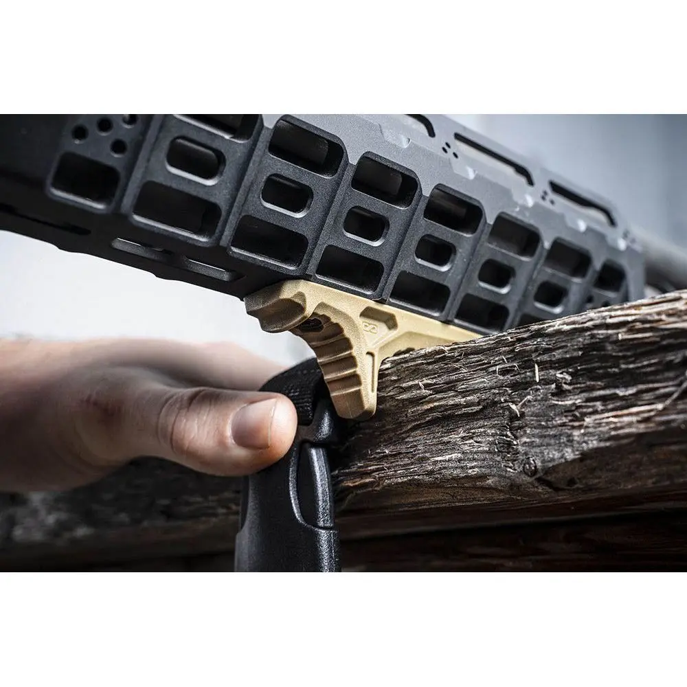 wol_pl_Strike-Industries-LINK-KeyMod-M-LOK-Anchor-Polymer-Hand-Stop-Flat-Dark-Earth-SI-LINK-ANCHOR-FDE (2).webp