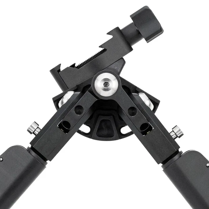 MDT_Lightweight_All_SQUARE_06_7ce8aac5-f91e-44f1-8e4e-1a4ff70e041a.webp
