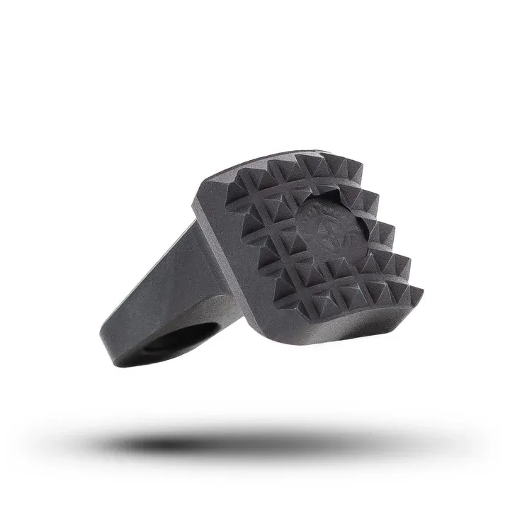 MDT_BarricadeStop_SQUARE_02_ecf92feb-84af-4cd9-b4dd-23f17dff7740.webp