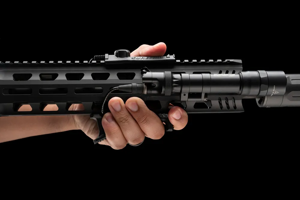 wol_pl_Strike-Industries-LINK-Cobra-Fore-Grip-M-LOK-KeyMod-Black-SI-AR-CMS-CFG-BK-36822_10.webp