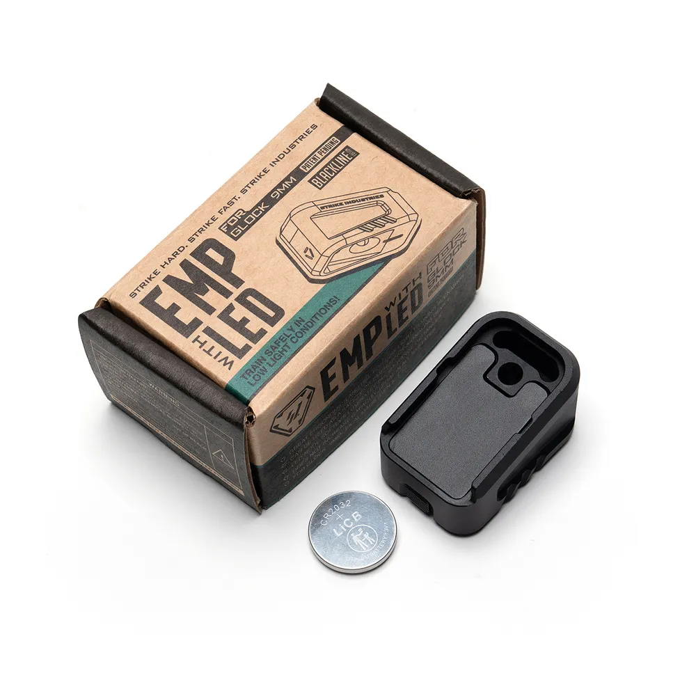 wol_pl_Strike-Industries-Magazine-Foot-EMP-LED-for-Glock-with-Flashlight-Black-SI-EMP-LED-BK-45721_19.webp