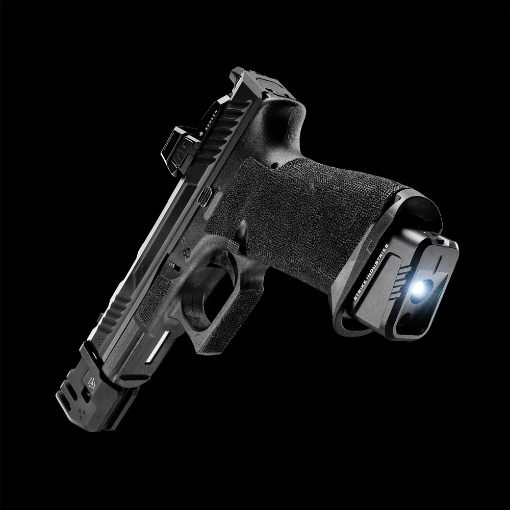 wol_pl_Strike-Industries-Magazine-Foot-EMP-LED-for-Glock-with-Flashlight-Black-SI-EMP-LED-BK-45721_12.webp